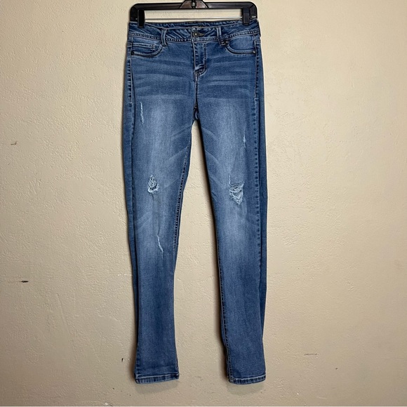 Women's M Reg Maurices Distressed Stretch Jeans:‎ Mid-Rise  Skinny - Picture 1 of 12